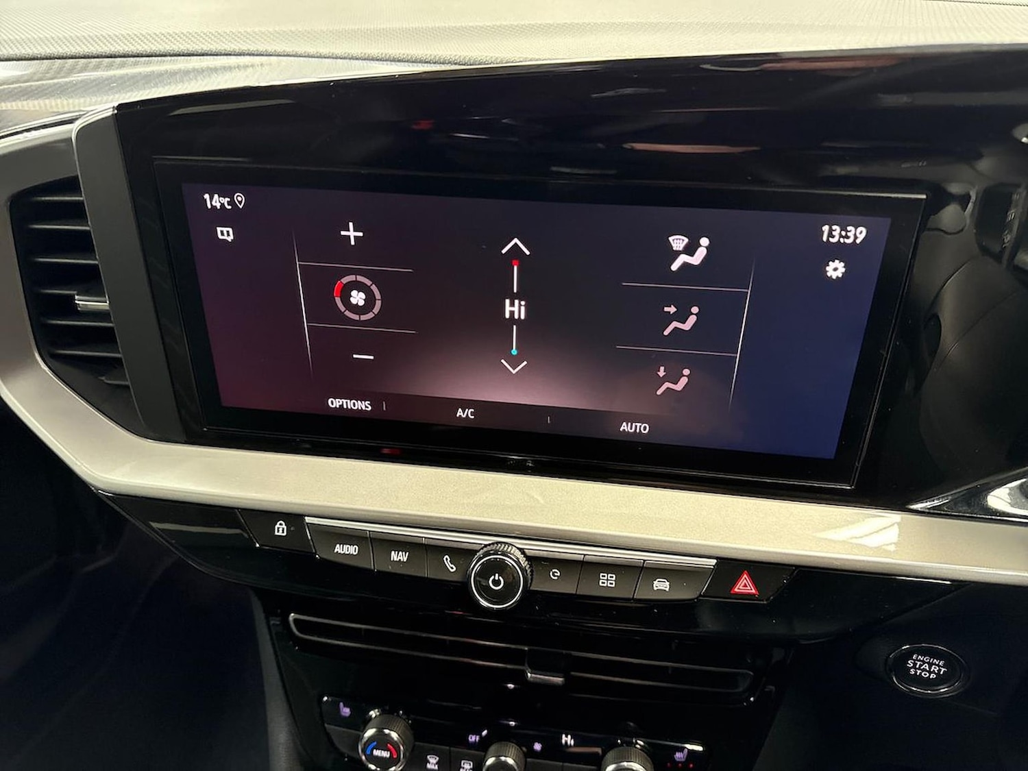 Used Vauxhall Mokka 2023 for sale - 77803456: Photo 11