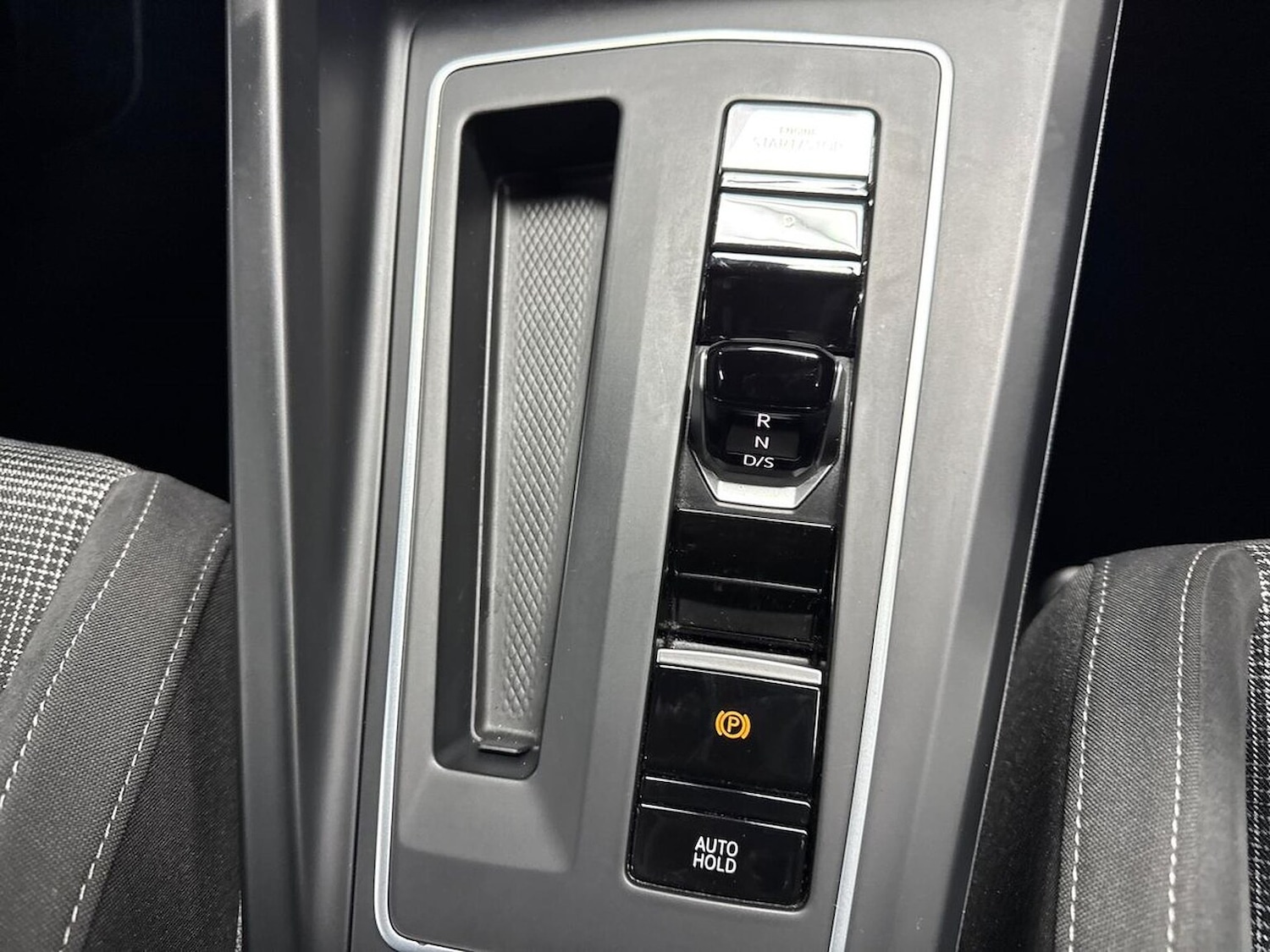 Used Volkswagen Golf 2020 for sale - 76471053: Photo 12