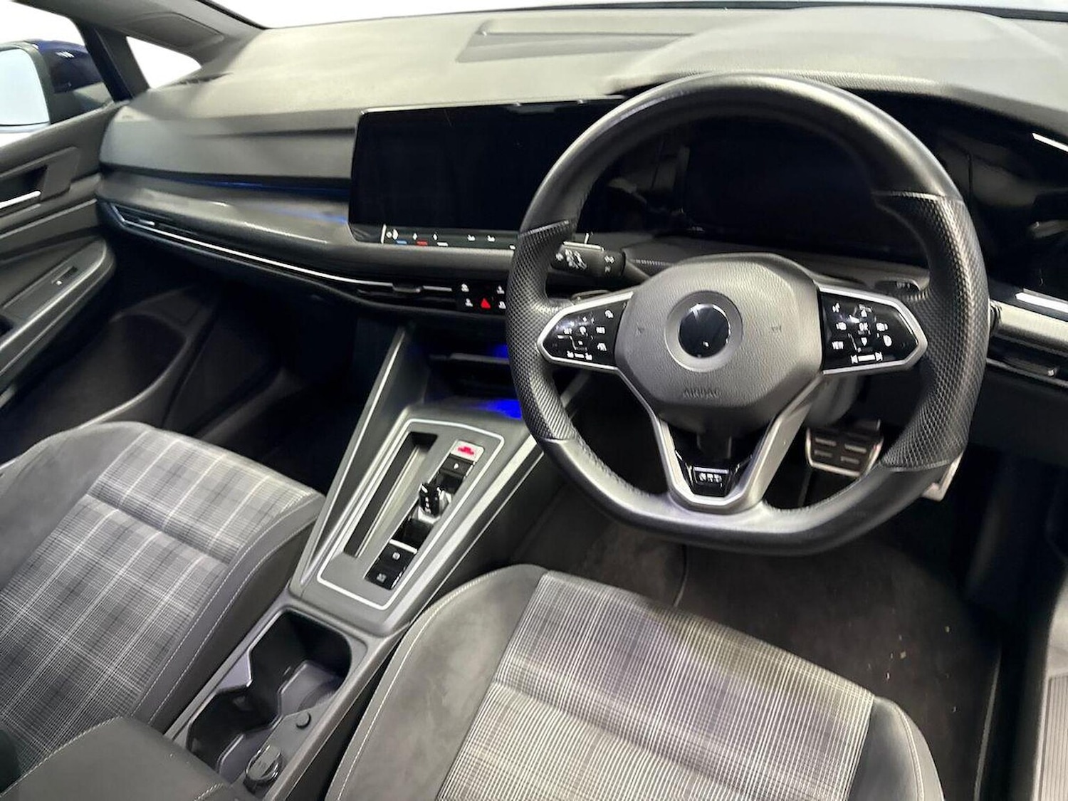 Used Volkswagen Golf 2020 for sale - 76471053: Photo 15