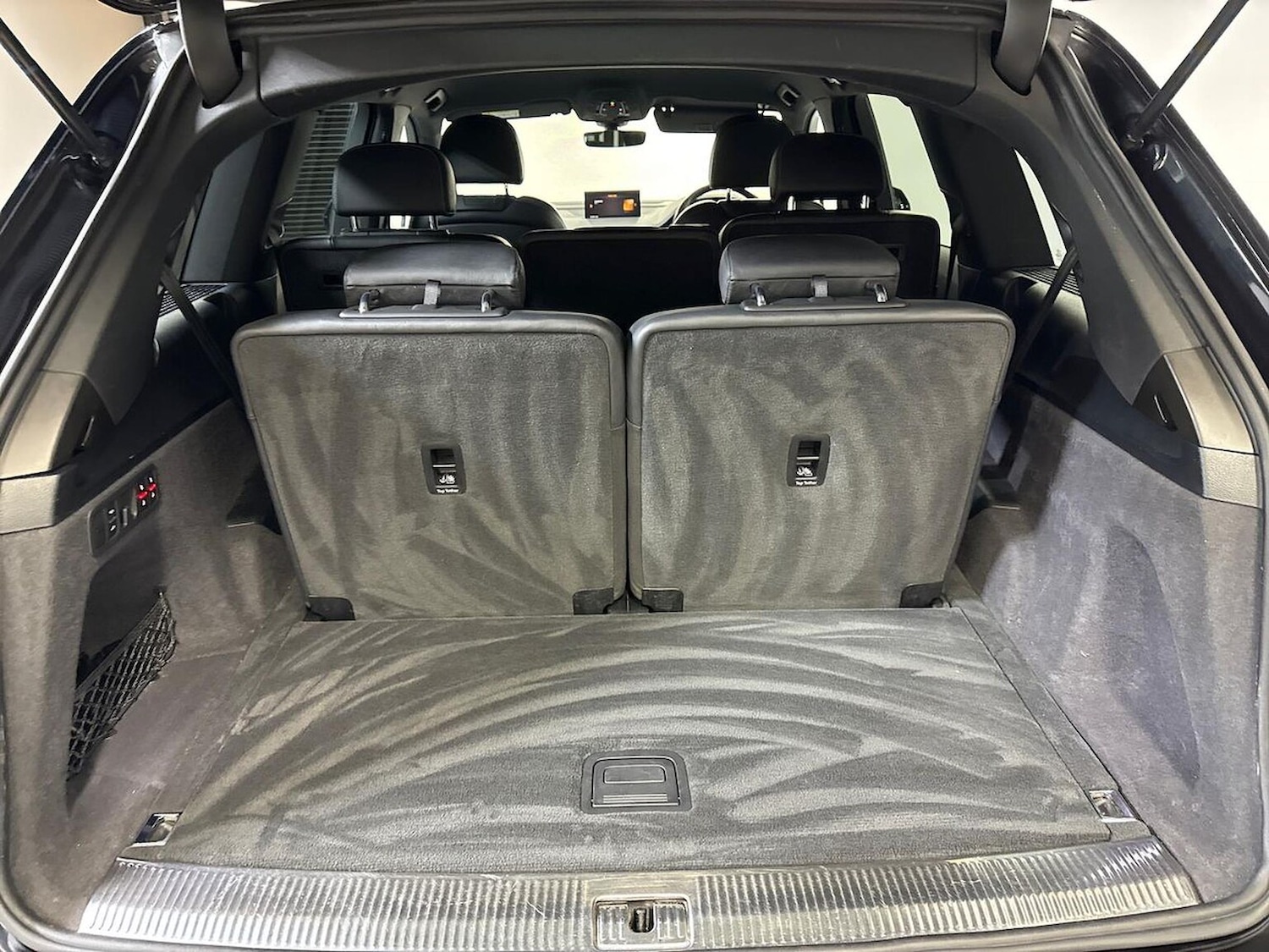 Used Audi Q7 2018 for sale - 76748394: Photo 17