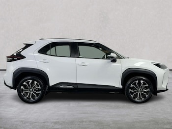 Used Toyota Yaris Cross 2025 for sale - 79314837: Photo