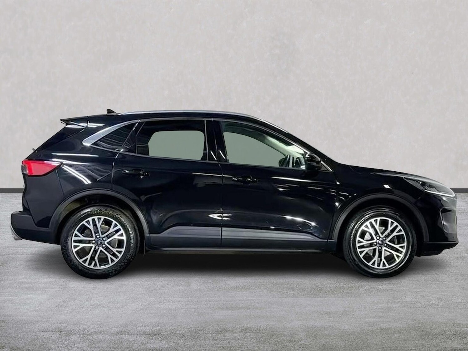 Used Ford Kuga 2023 for sale - 76845259: Photo 3