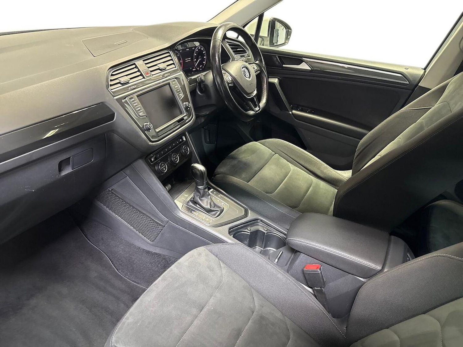 Used Volkswagen Tiguan 2017 for sale - 76837222: Photo 7