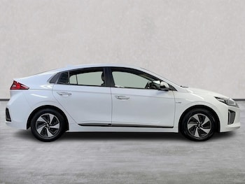 Used Hyundai IONIQ 2017 for sale - 75633038: Photo