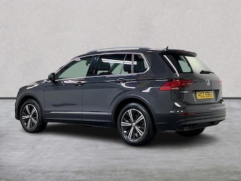 Used Volkswagen Tiguan 2017 for sale - 76565432: Photo