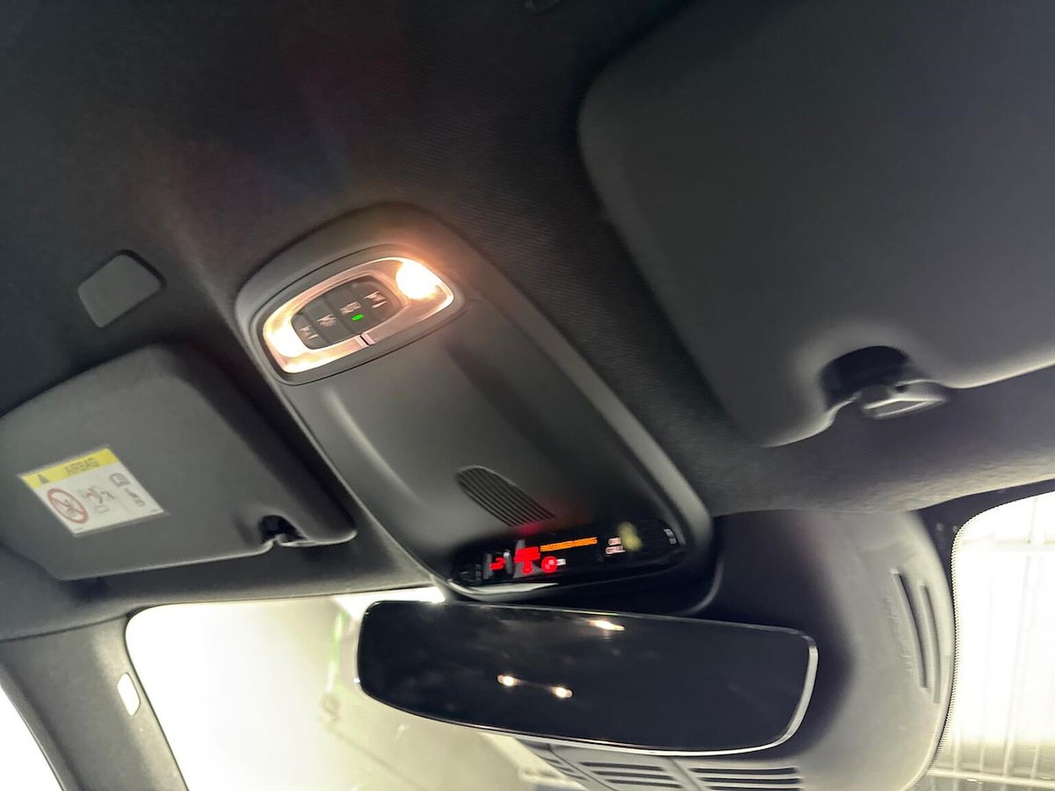 Used Volvo XC40 2020 for sale - 77845323: Photo 14