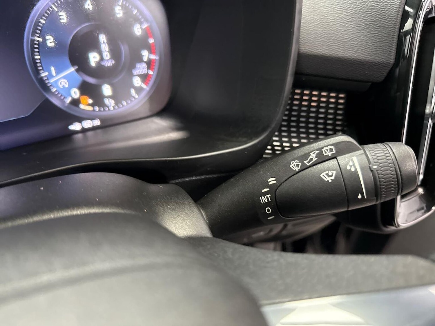 Used Volvo XC40 2020 for sale - 77845323: Photo 26