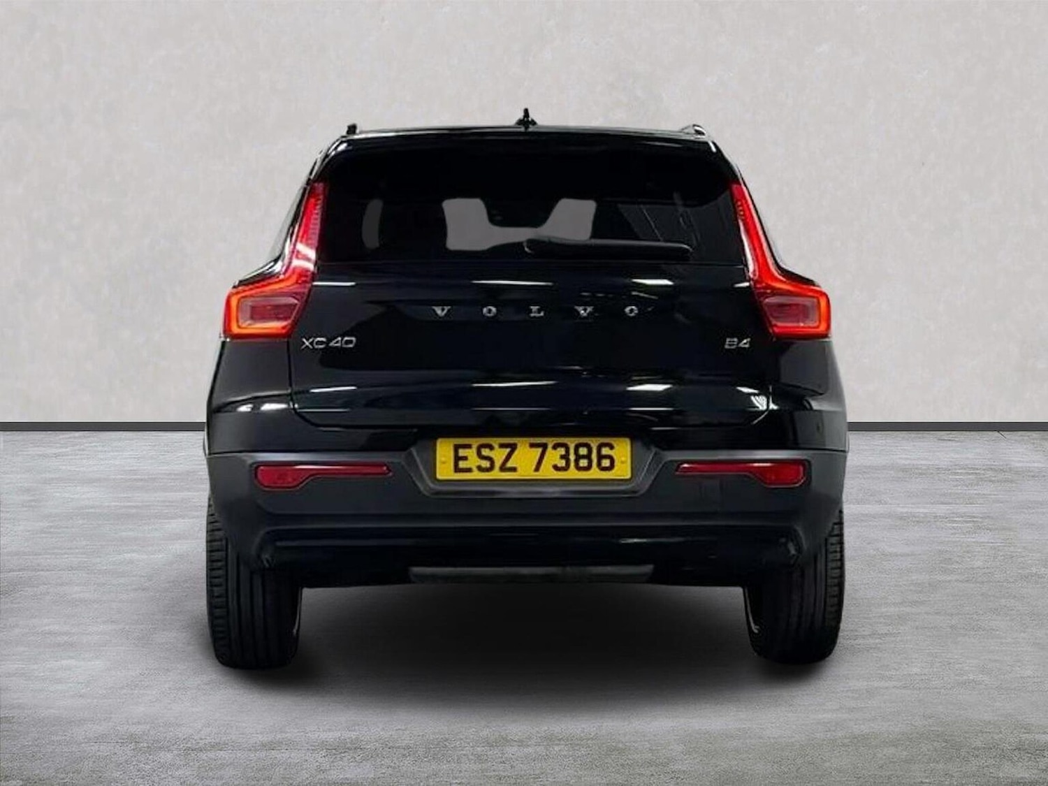 Used Volvo XC40 2020 for sale - 77845323: Photo 4