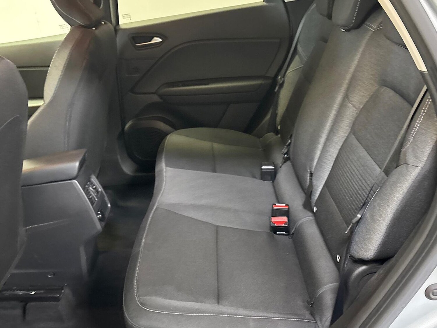 Used Renault Captur 2020 for sale - 77622361: Photo 16