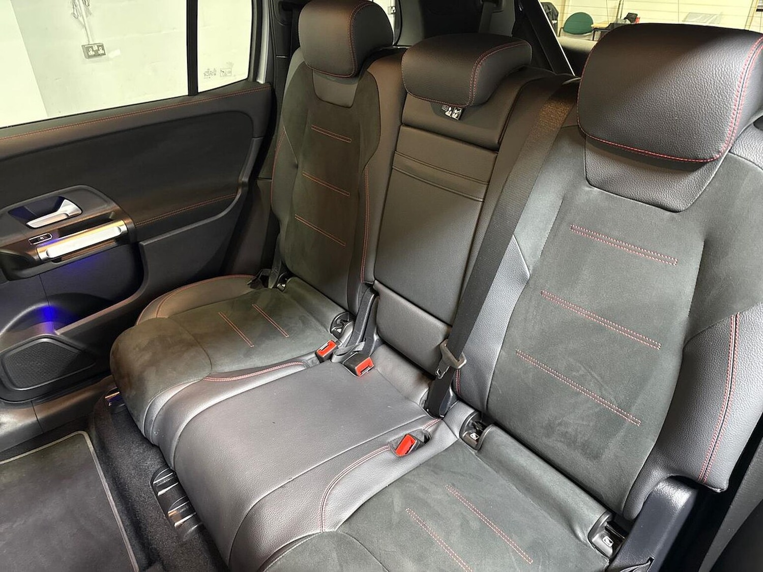 Used Mercedes-Benz GLB 2025 for sale - 76897106: Photo 16