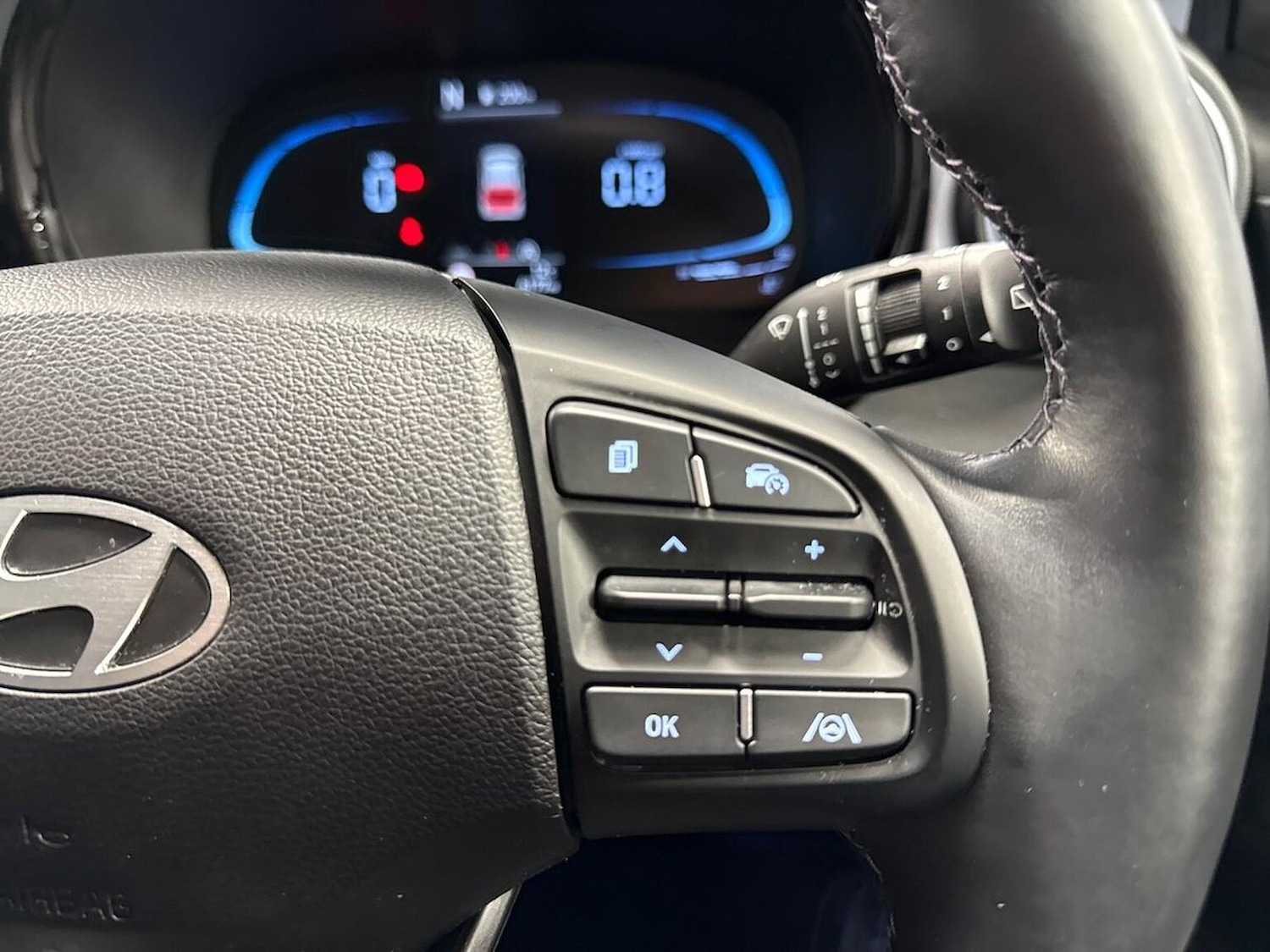 Used Hyundai i10 2023 for sale - 76264405: Photo 25