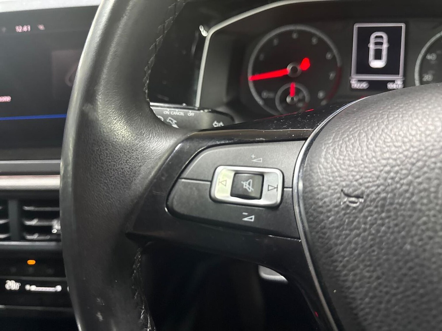 Used Volkswagen Polo 2019 for sale - 78026090: Photo 24