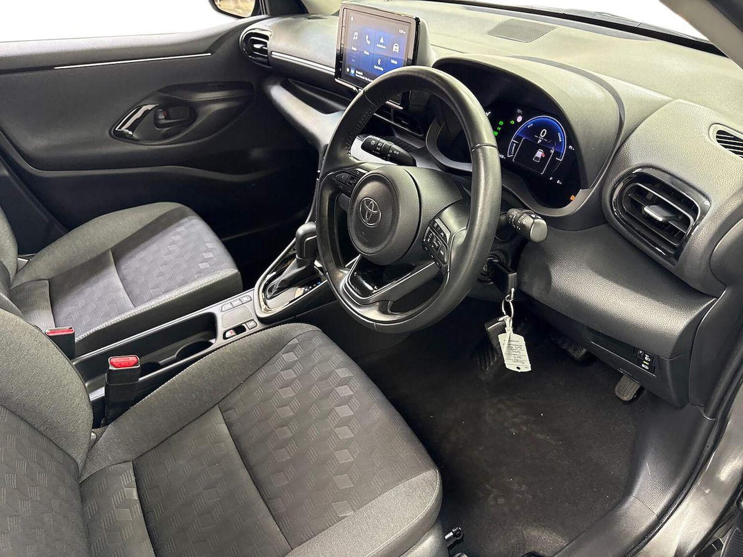 Used Toyota Yaris 2024 for sale - 78121850: Photo 15