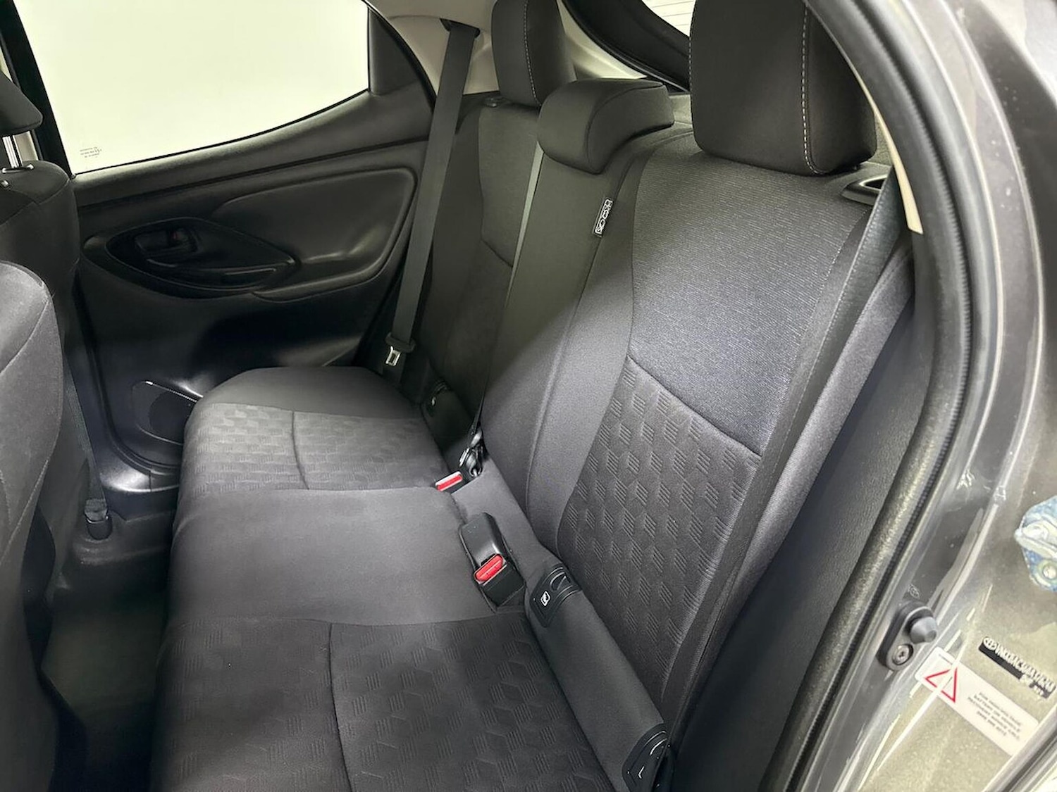 Used Toyota Yaris 2024 for sale - 78121850: Photo 16