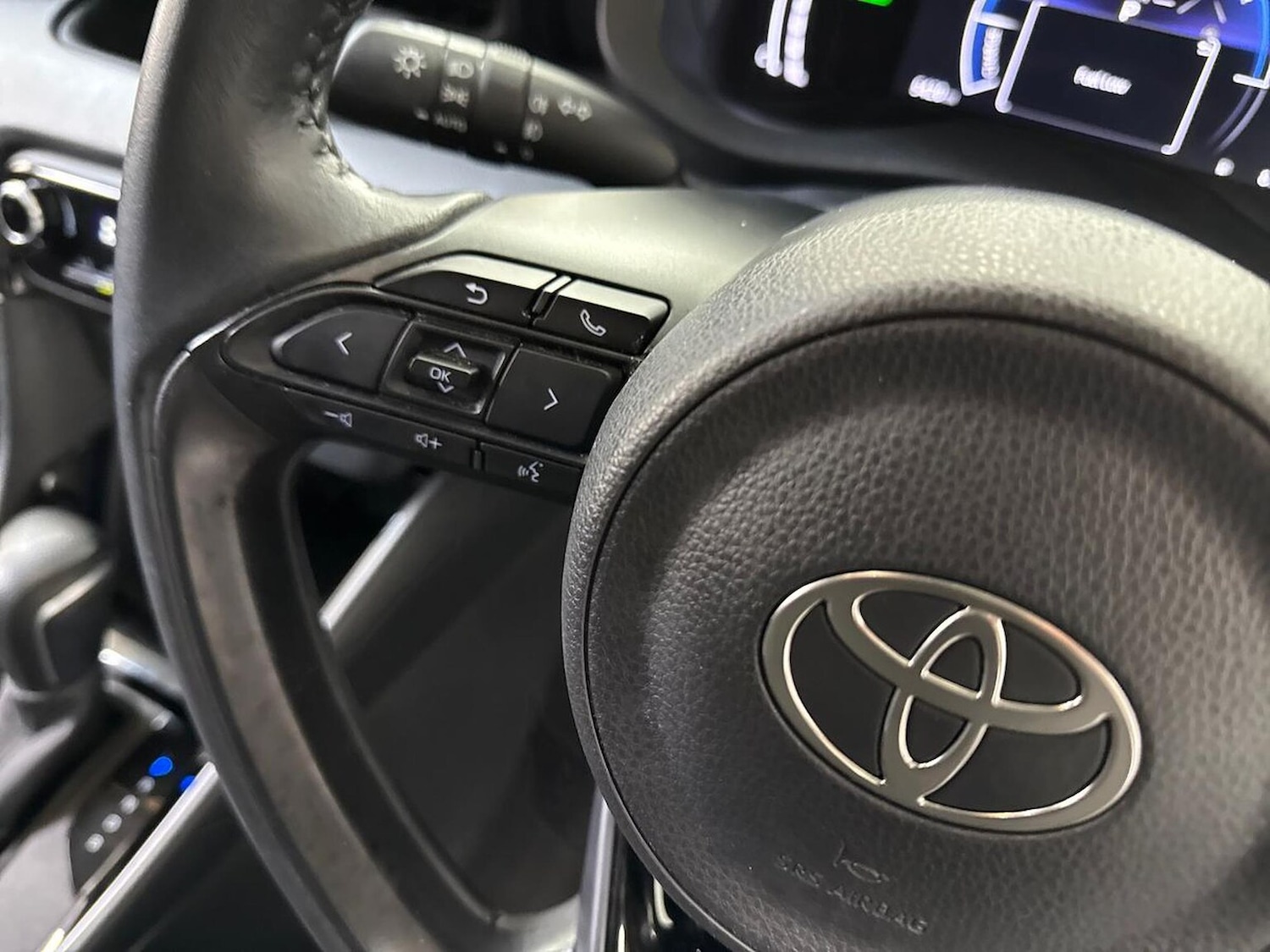 Used Toyota Yaris 2024 for sale - 78121850: Photo 25