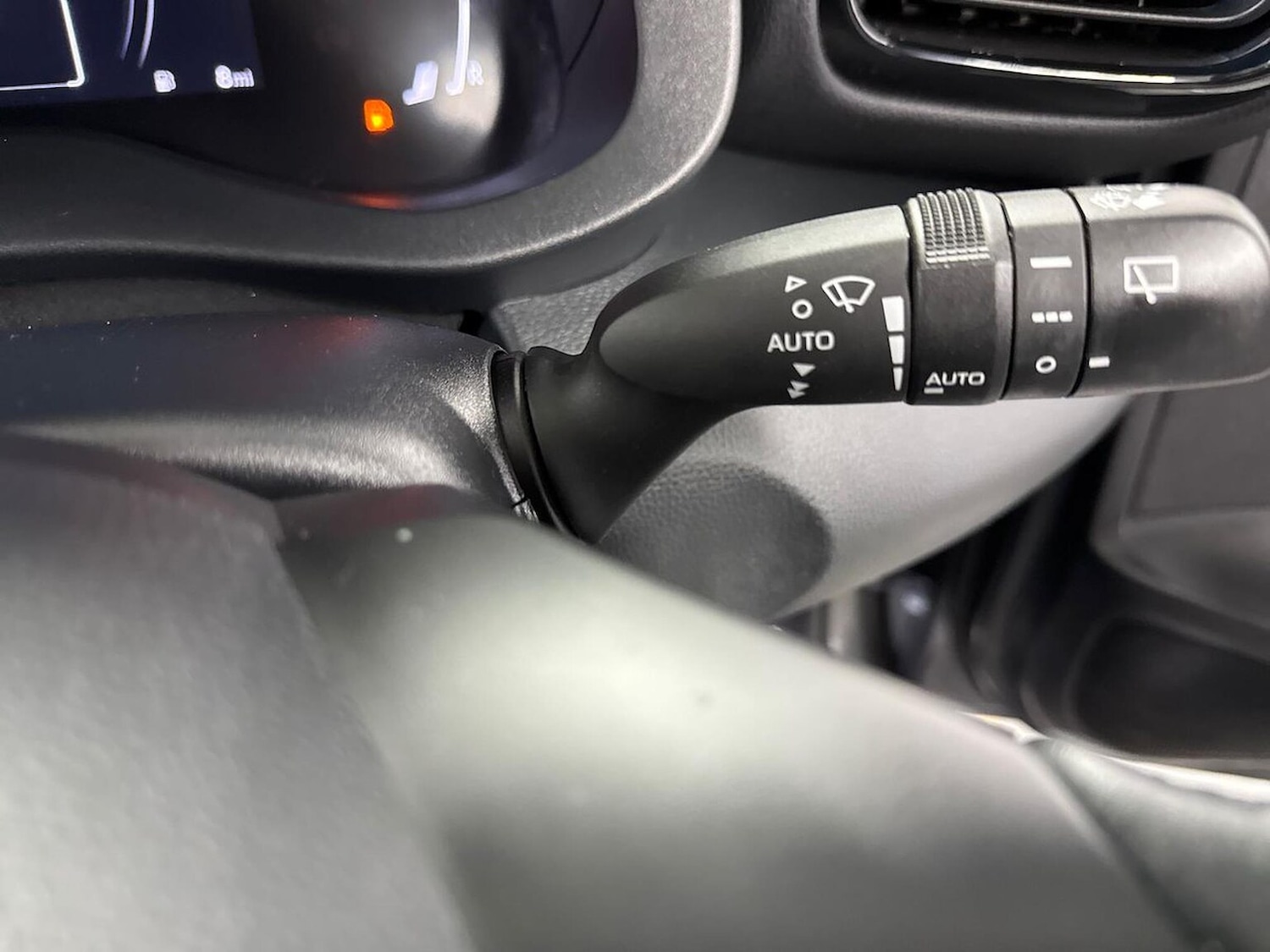 Used Toyota Yaris 2024 for sale - 78121850: Photo 26