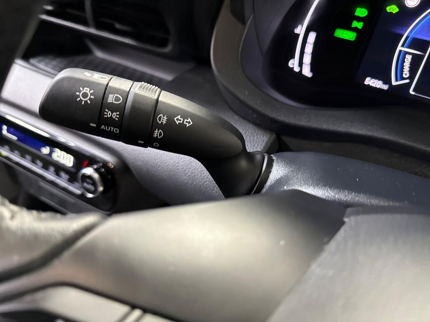 Used Toyota Yaris 2024 for sale - 78121850: Photo 27