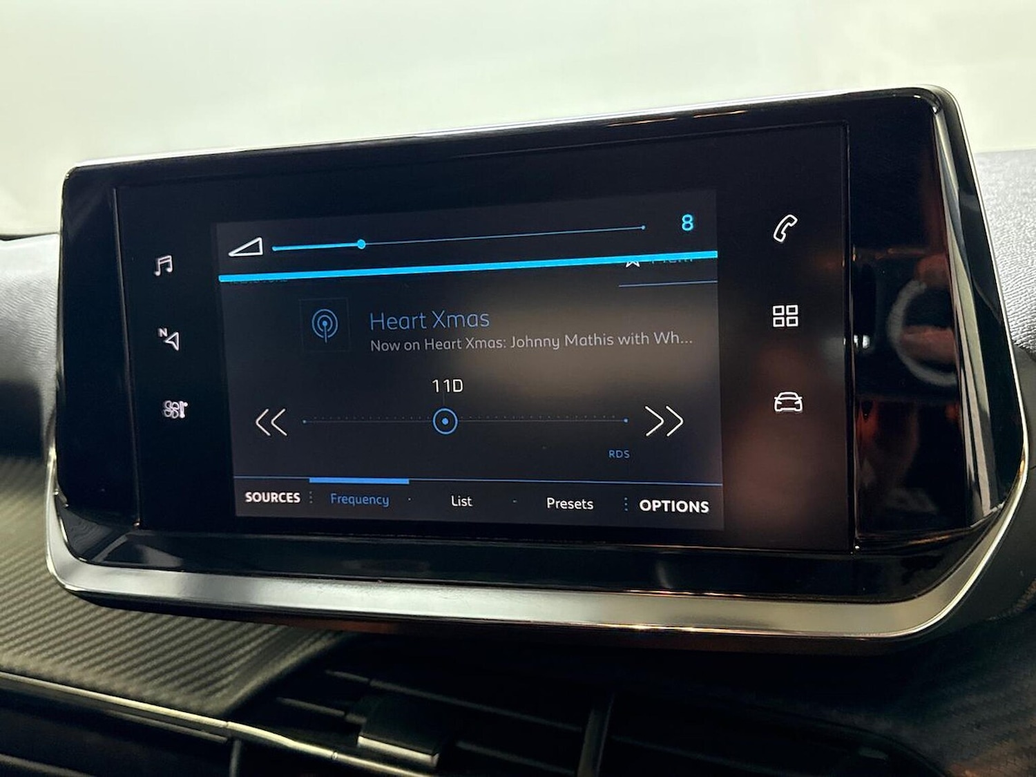 Used Peugeot 2008 2022 for sale - 77034622: Photo 11