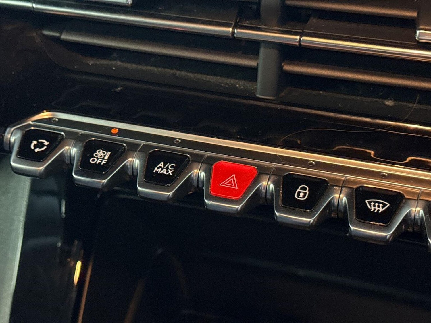 Used Peugeot 2008 2022 for sale - 77034622: Photo 22