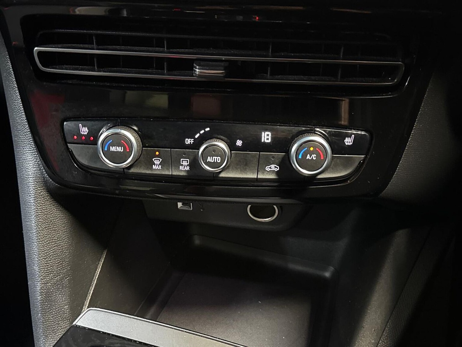 Used Vauxhall Mokka 2022 for sale - 76986911: Photo 12