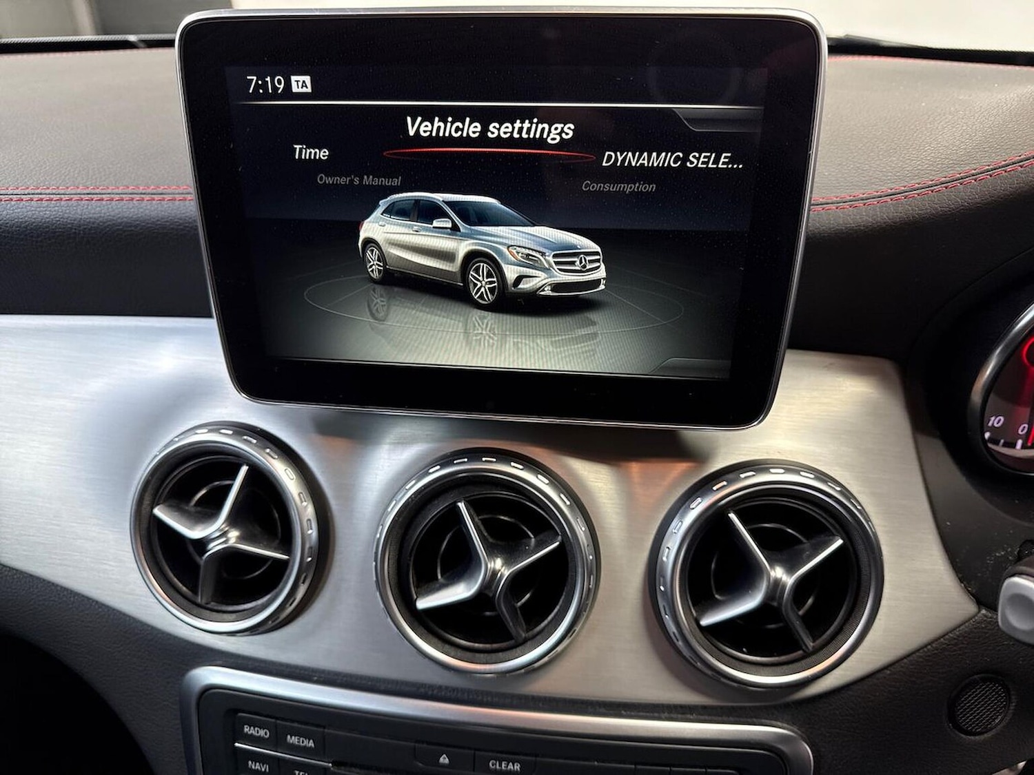 Used Mercedes-Benz GLA 2016 for sale - 76281185: Photo 11