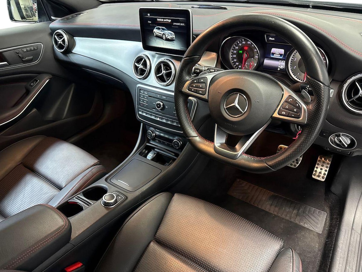 Used Mercedes-Benz GLA 2016 for sale - 76281185: Photo 8