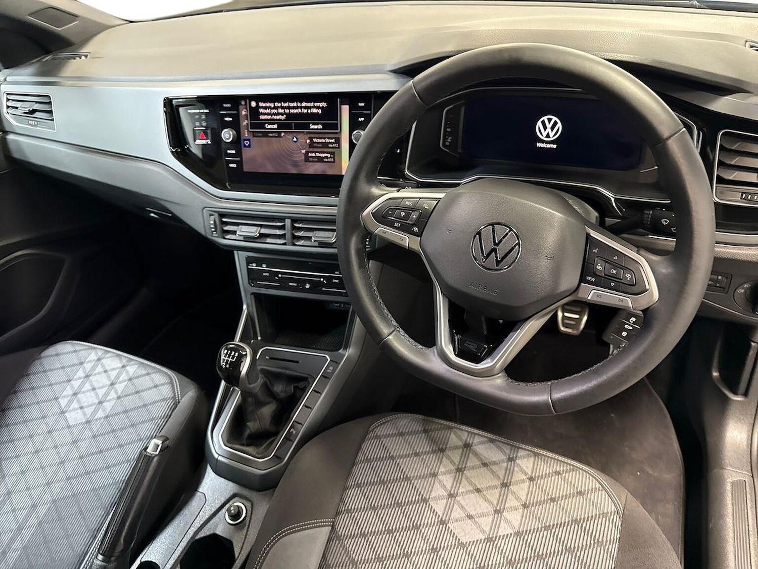 Used Volkswagen Polo 2024 for sale - 76236963: Photo 15