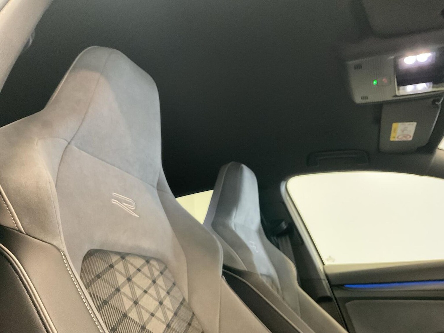 Used Volkswagen Golf 2022 for sale - 76026098: Photo 31