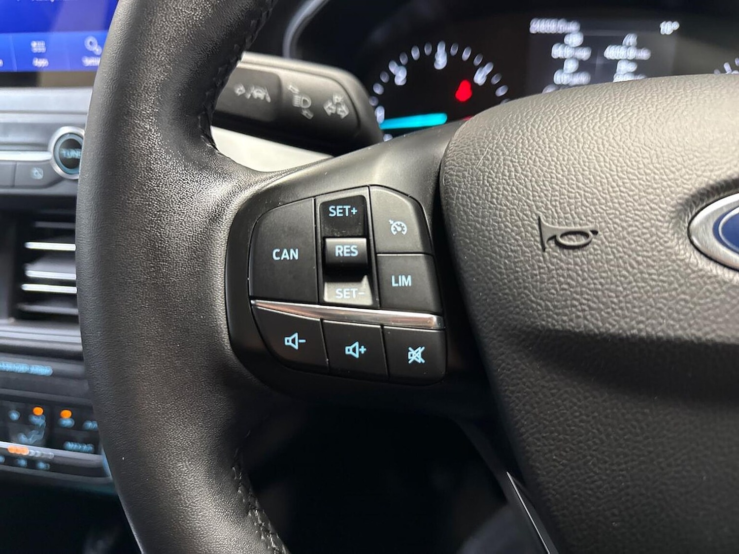 Used Ford Focus 2022 for sale - 76293035: Photo 25