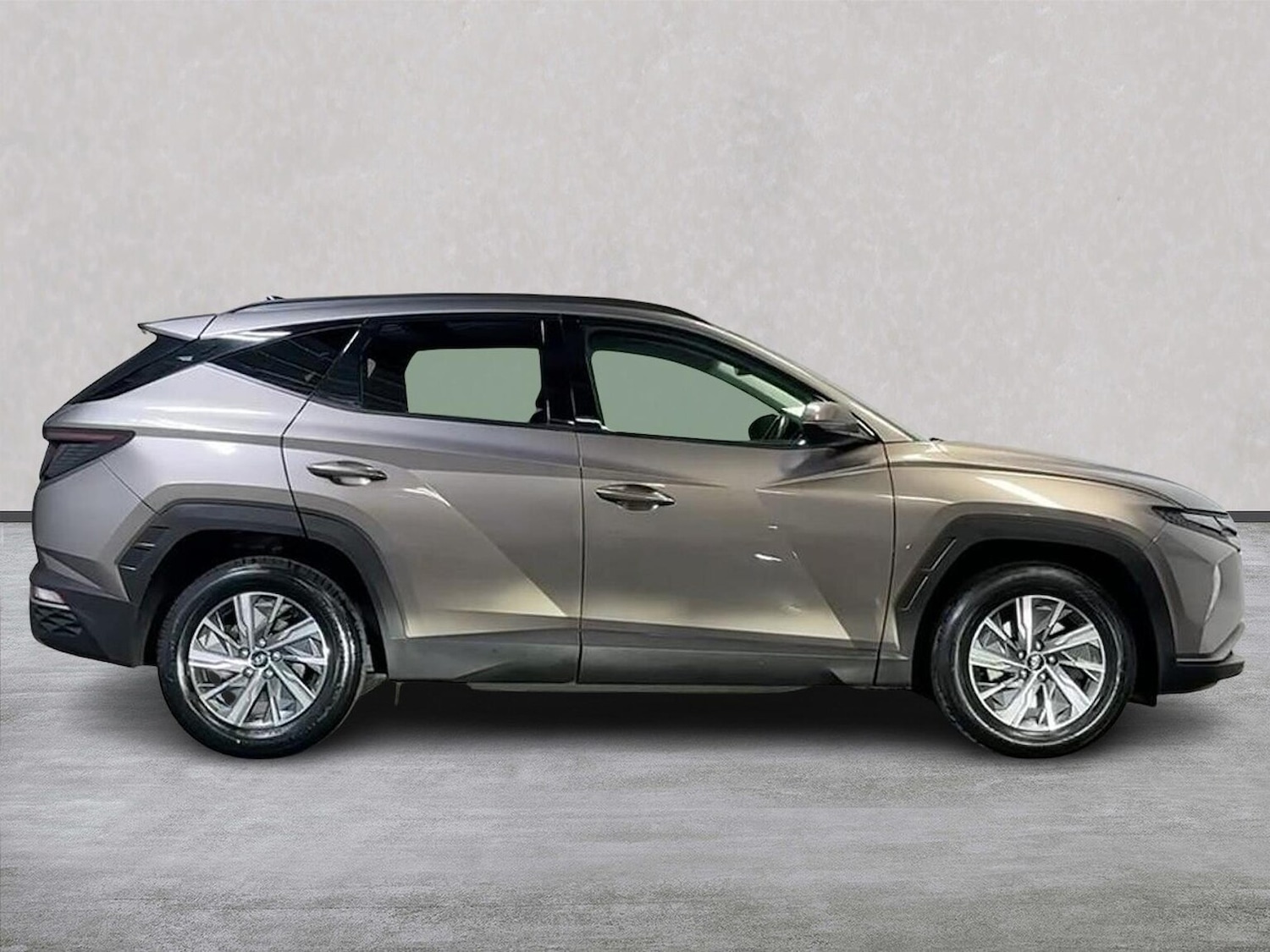 Used Hyundai TUCSON 2022 for sale - 77024223: Photo 3