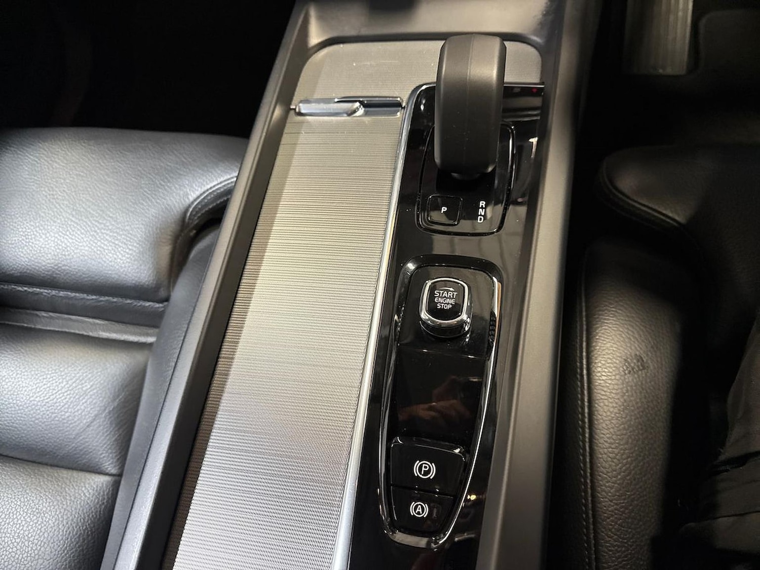 Used Volvo XC60 2023 for sale - 76559730: Photo 12