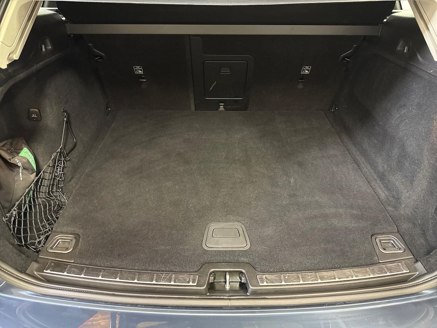 Used Volvo XC60 2023 for sale - 76559730: Photo 17