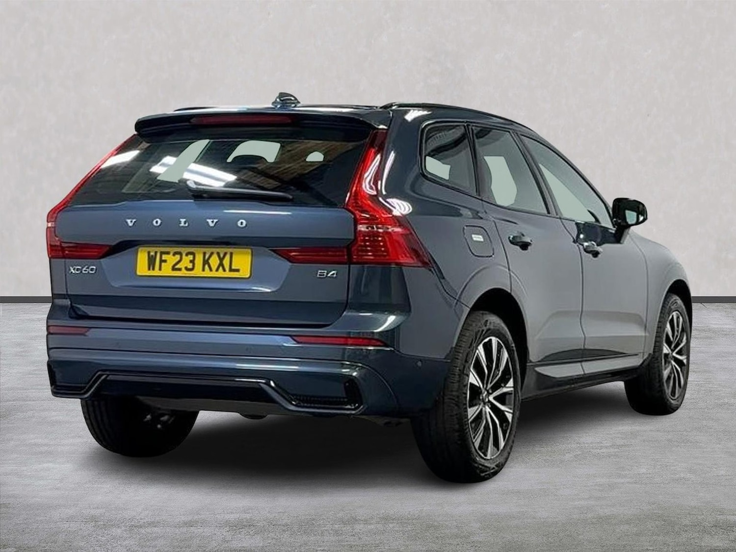 Used Volvo XC60 2023 for sale - 76559730: Photo 18