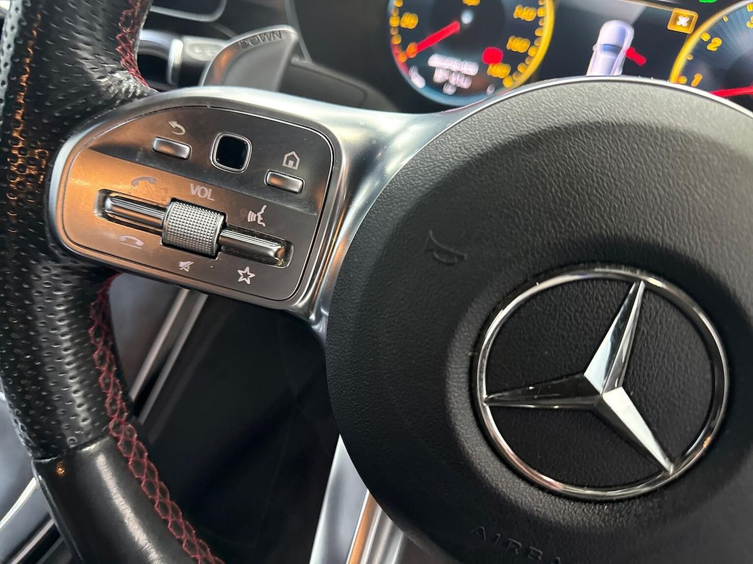 Used Mercedes-Benz C Class 2020 for sale - 77916132: Photo 25