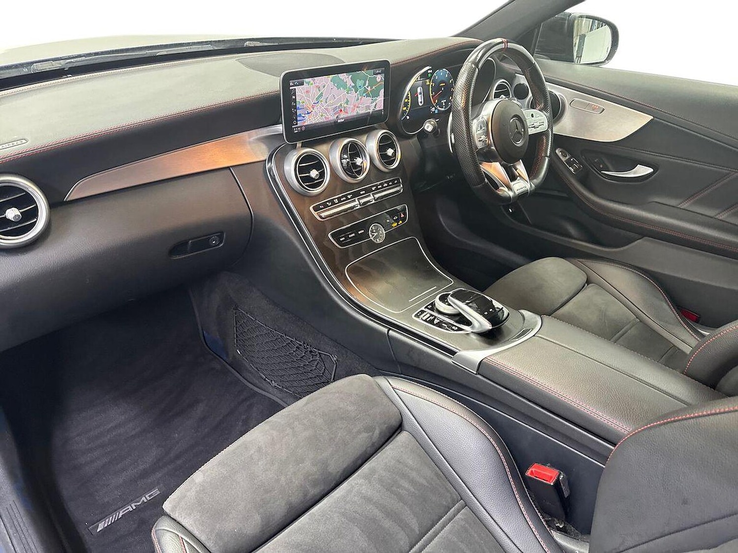 Used Mercedes-Benz C Class 2020 for sale - 77916132: Photo 7