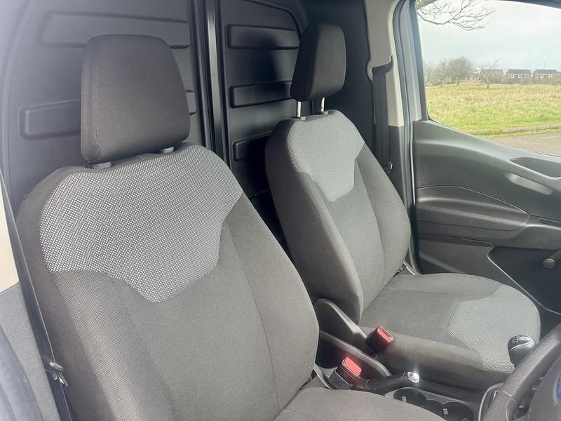 Used Ford Transit Courier 2021 for sale - 77902392: Photo 9
