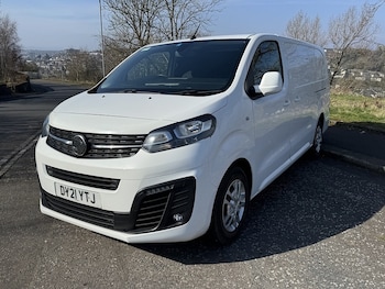 Vauxhall Vivaro feature image