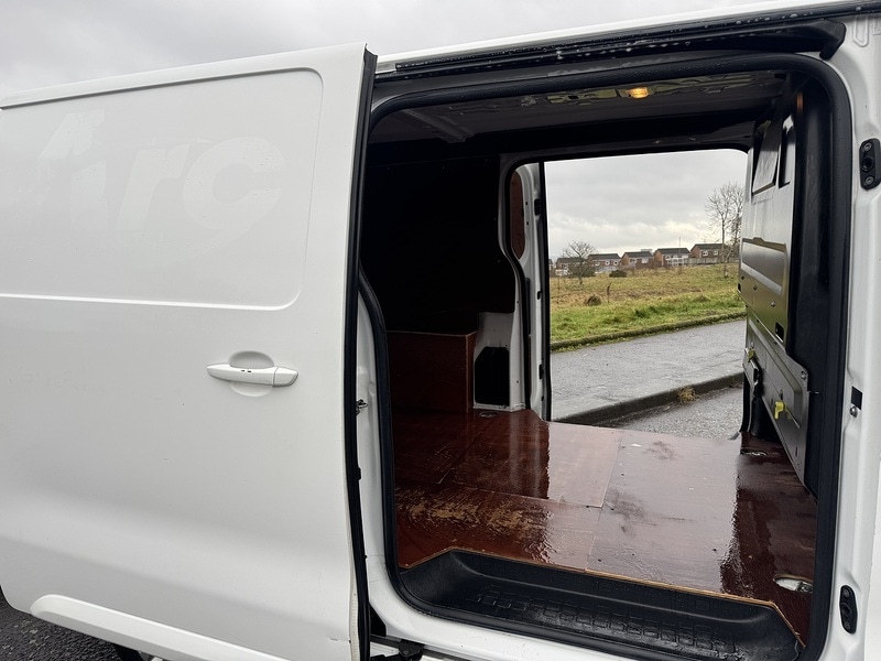 Used Vauxhall Vivaro 2021 for sale - 77805833: Photo 8