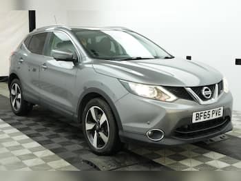 Used Nissan Qashqai 2015 for sale - 79826101: Photo