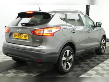 Used Nissan Qashqai 2015 for sale - 79826101: Photo