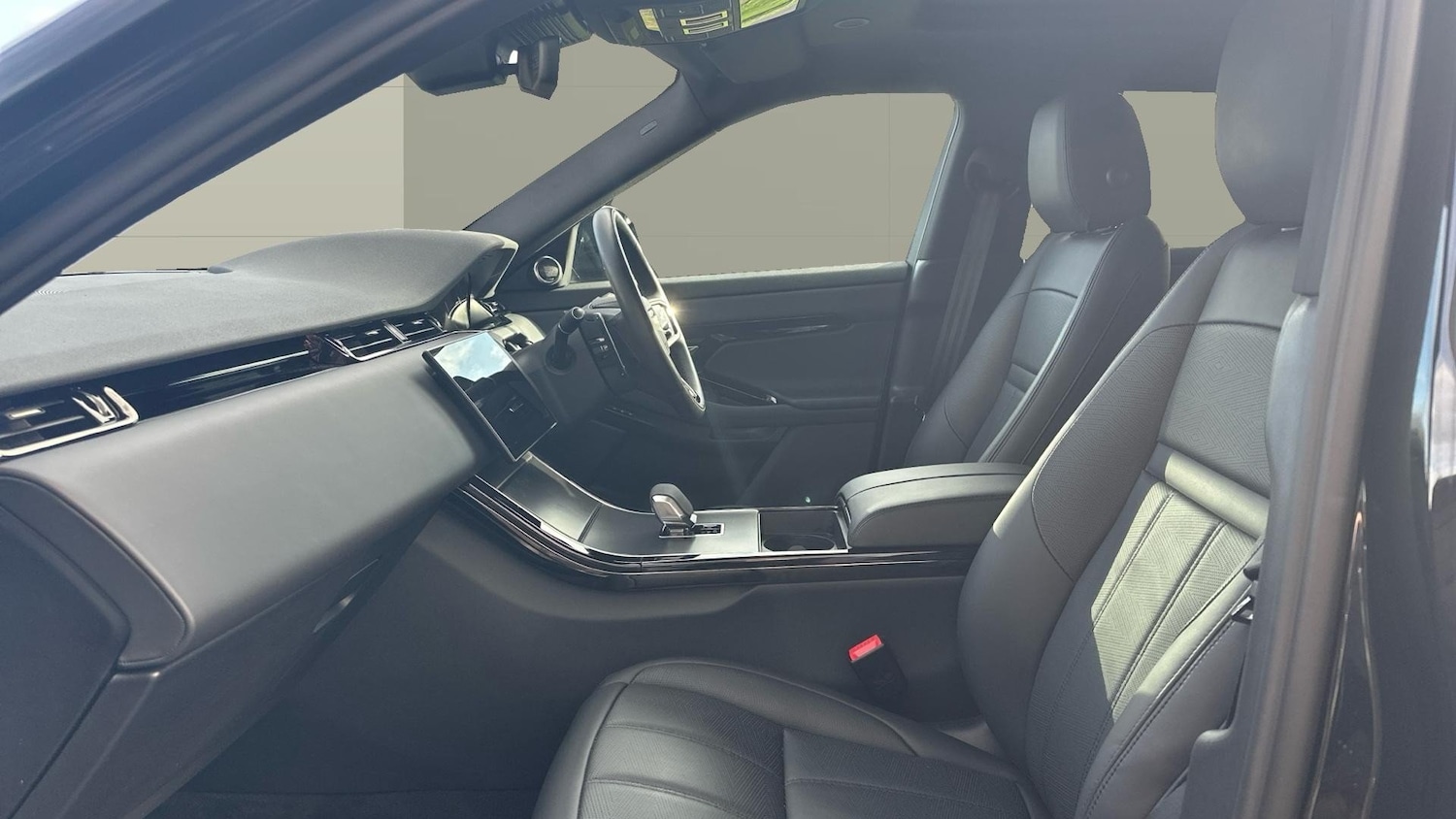 Used Land Rover Range Rover Evoque 2025 for sale - 76712304: Photo 3