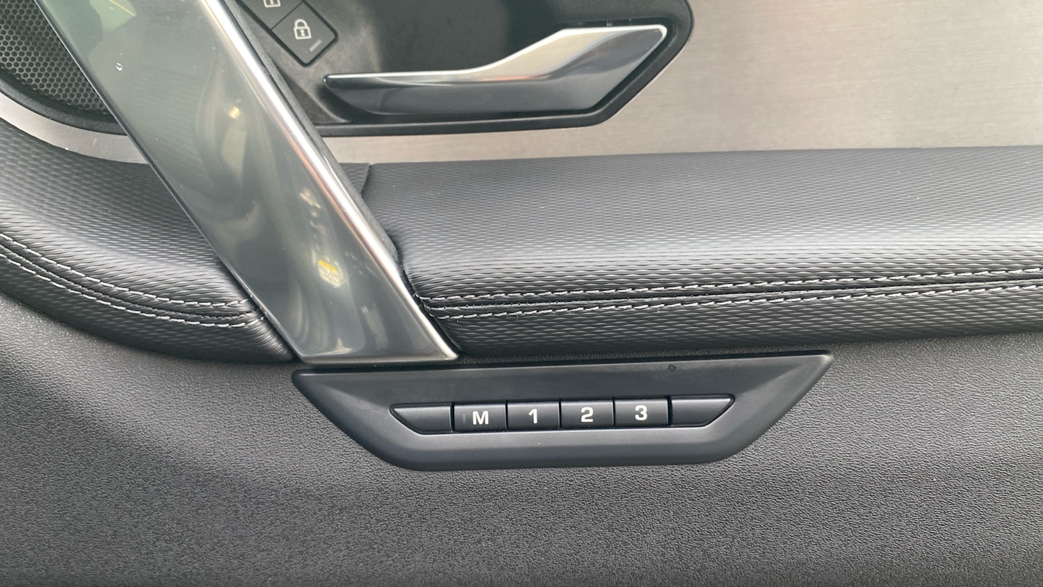 Used Land Rover Discovery Sport 2025 for sale - 77813308: Photo 29