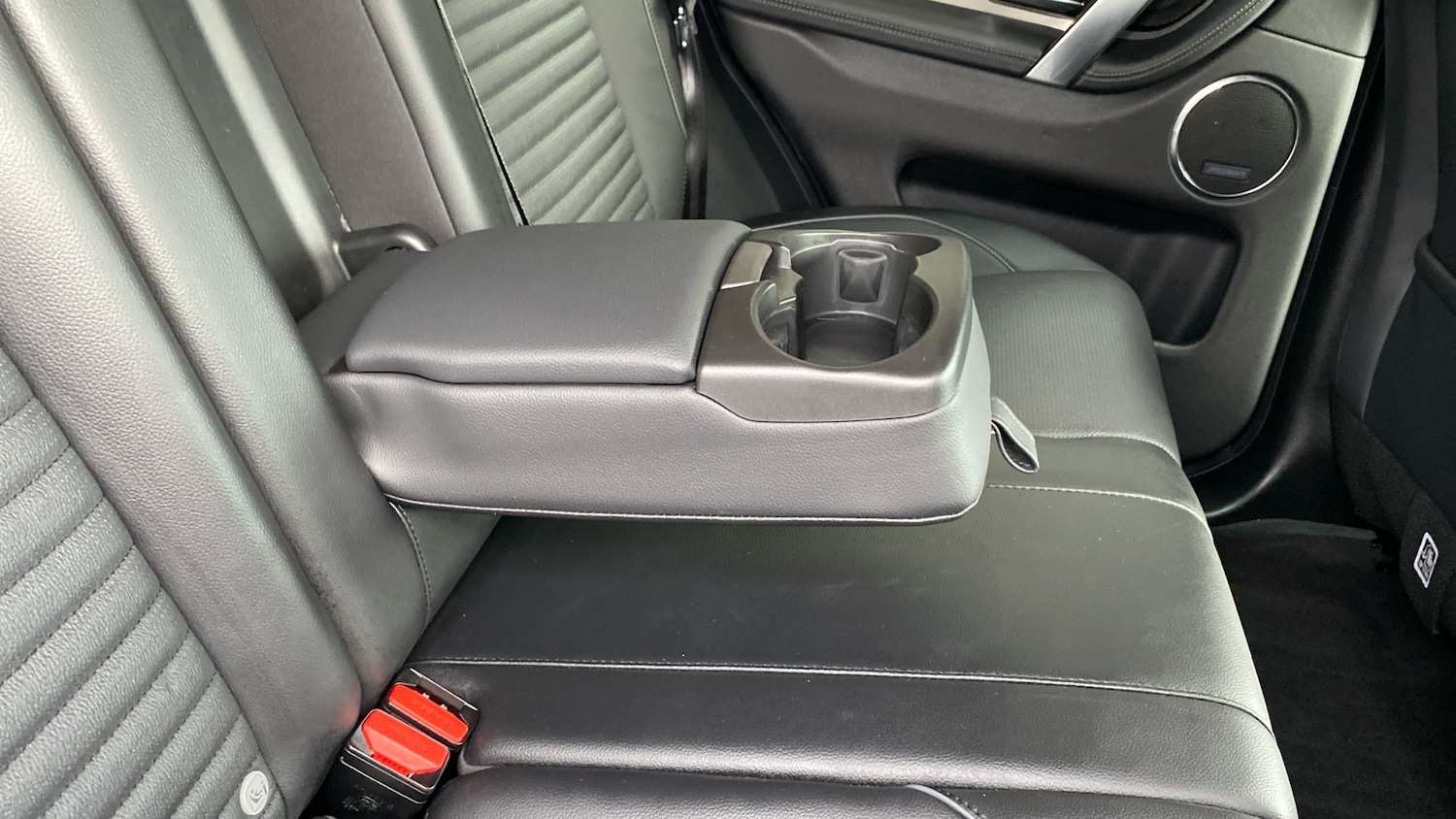 Used Land Rover Discovery Sport 2025 for sale - 77813308: Photo 36