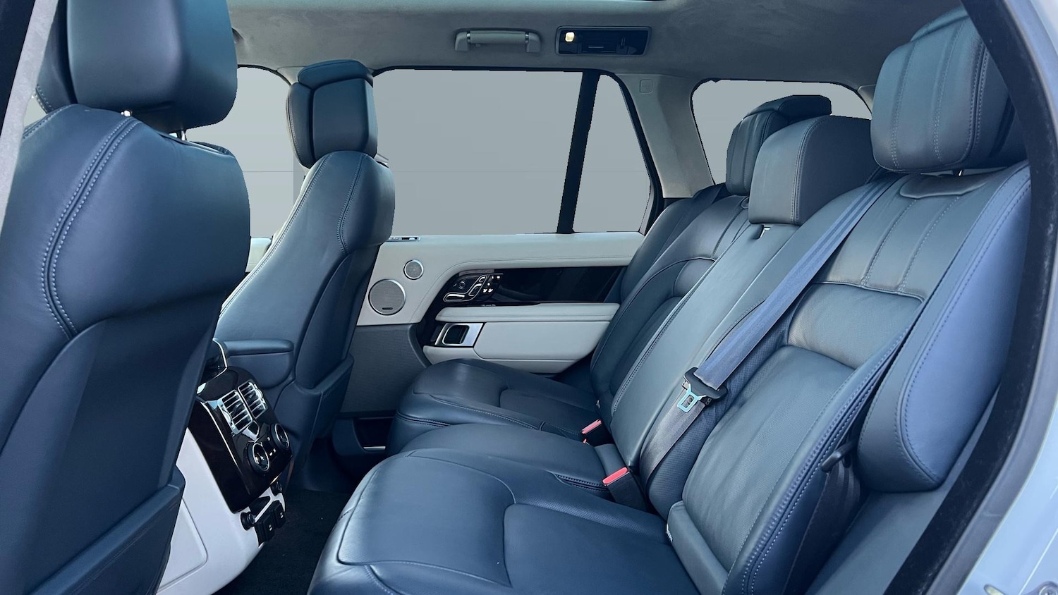 Used Land Rover Range Rover 2021 for sale - 77207348: Photo 4