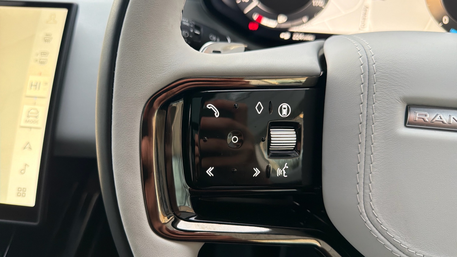 Used Land Rover Range Rover Sport 2025 for sale - 77032766: Photo 26