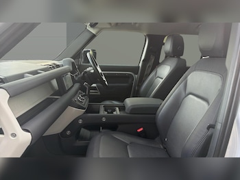 Used Land Rover Defender 2022 for sale - 78197258: Photo