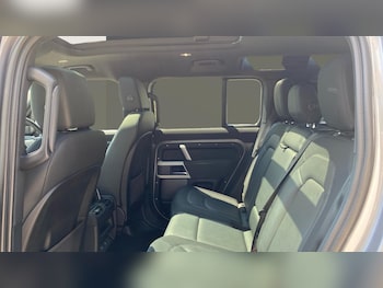 Used Land Rover Defender 2022 for sale - 79017651: Photo