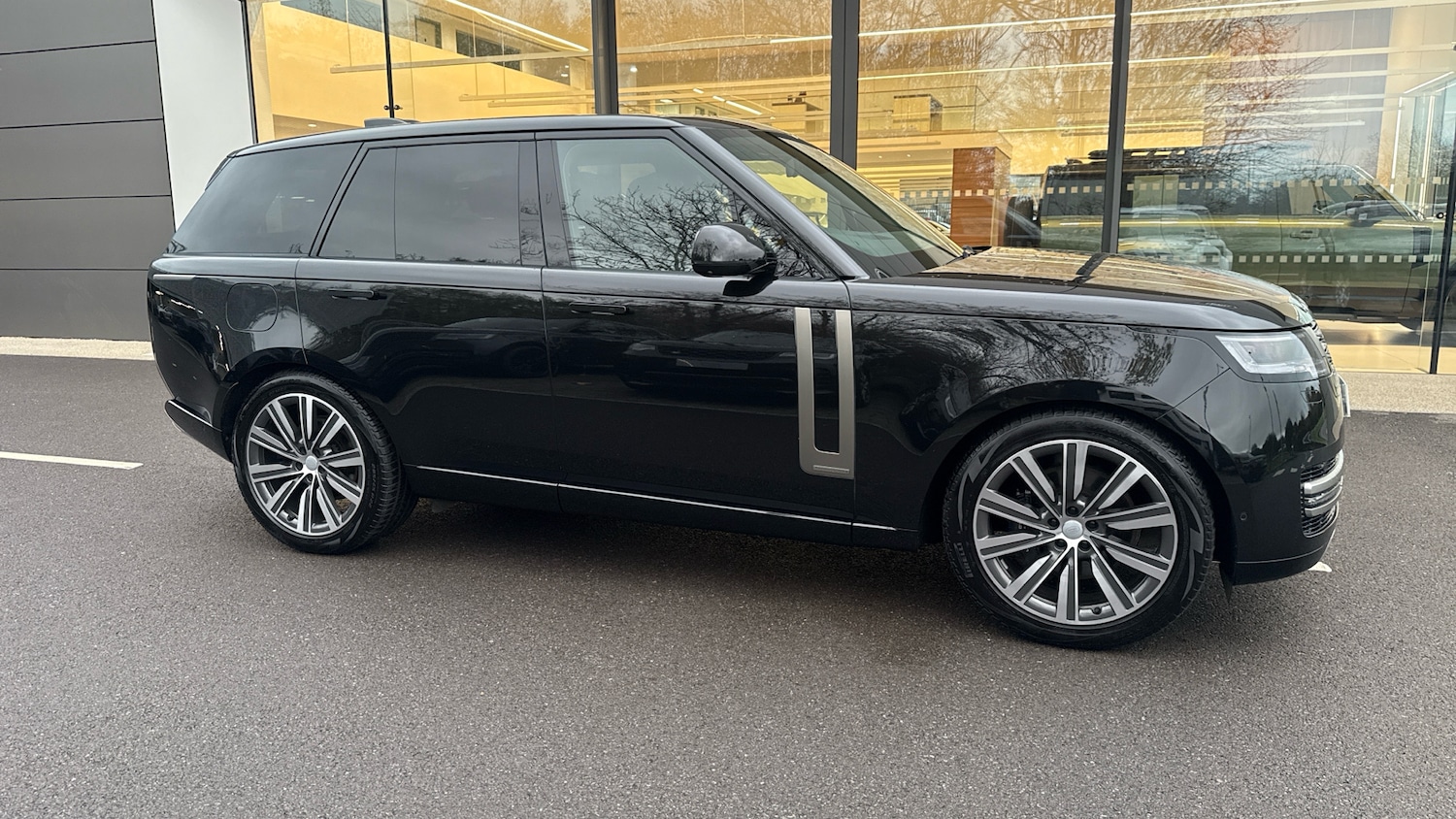 Used Land Rover Range Rover 2024 for sale - 76566197: Photo 25