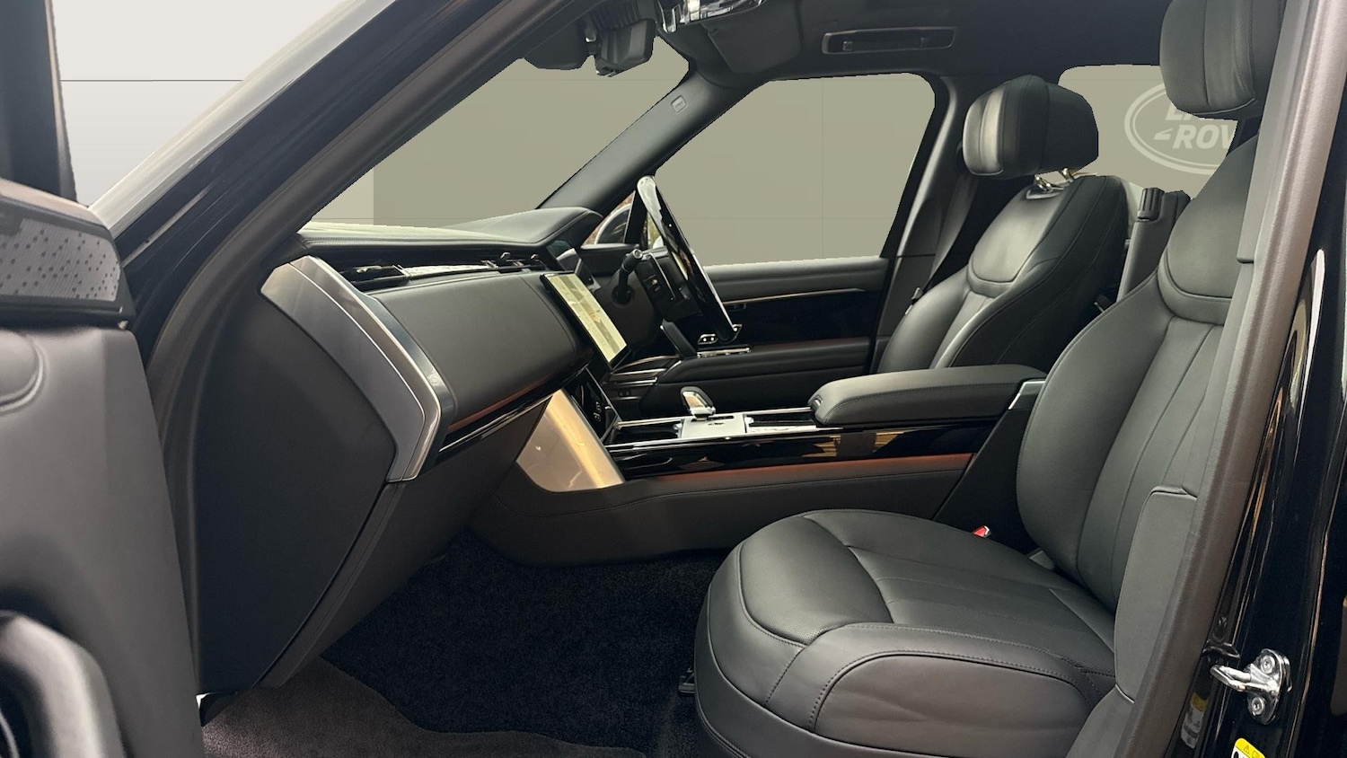 Used Land Rover Range Rover 2024 for sale - 76566197: Photo 3