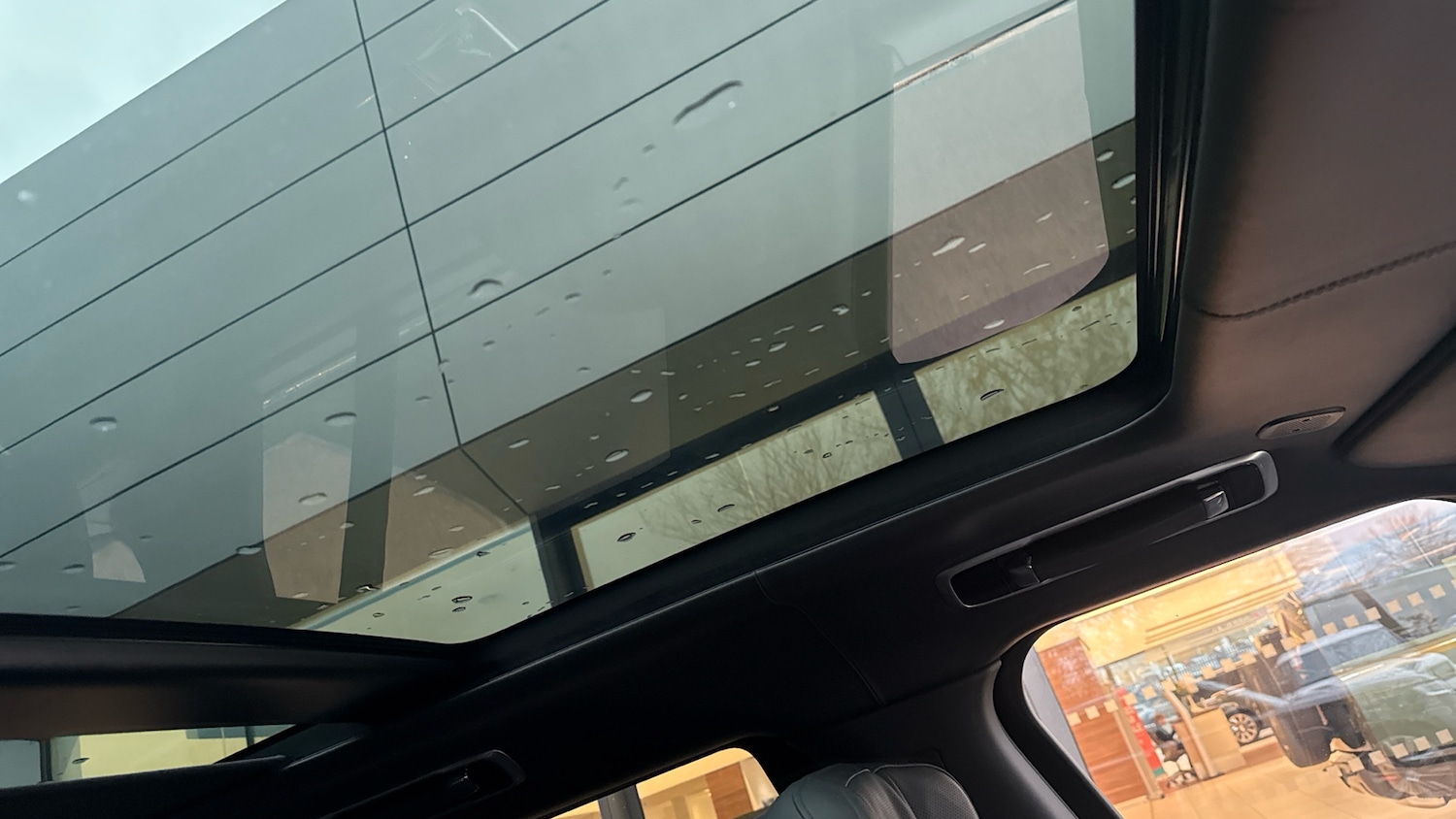 Used Land Rover Range Rover 2024 for sale - 76566197: Photo 37